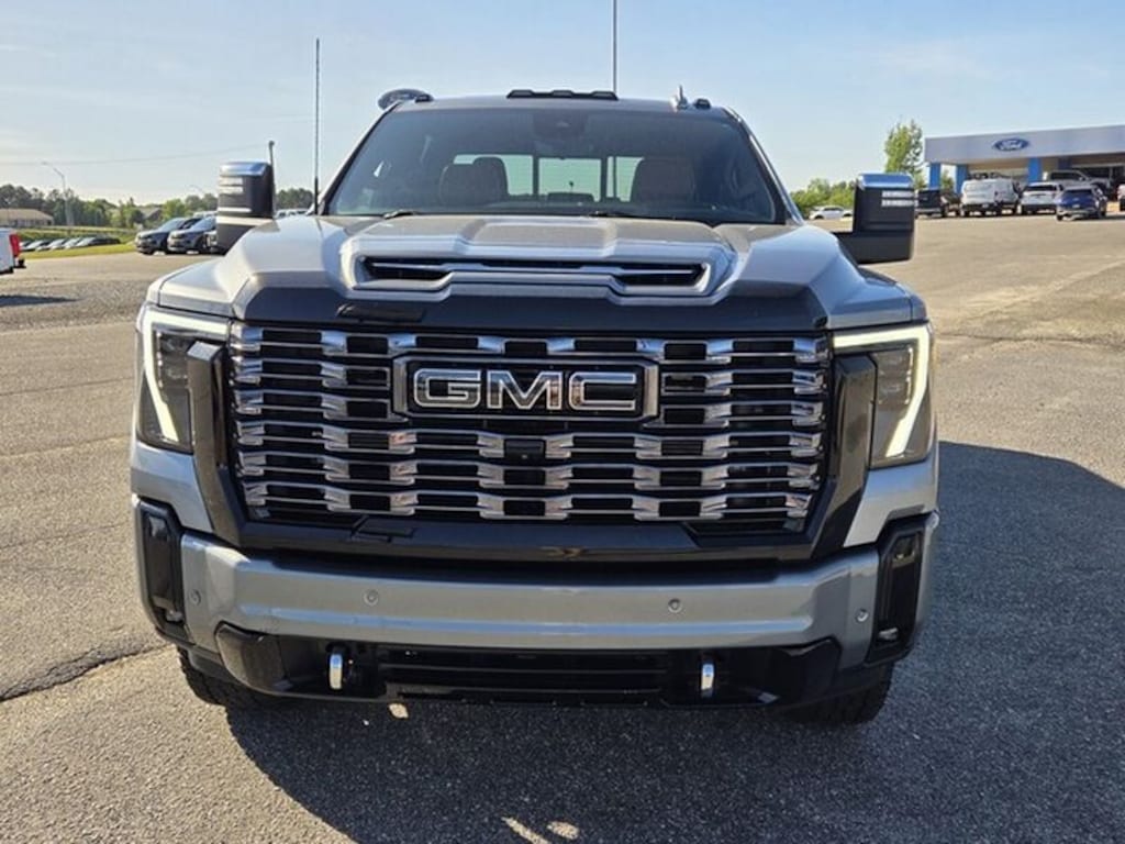 Used 2025 GMC Sierra 2500HD Denali Ultimate Truck