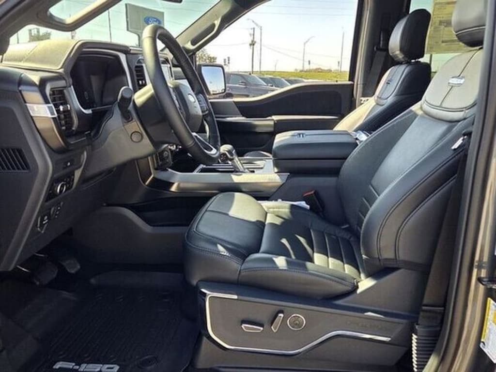 Used 2025 Ford F-150 Platinum