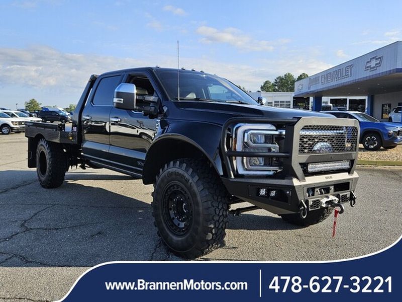 Used 2025 Ford Super Duty F-450 DRW XL Truck