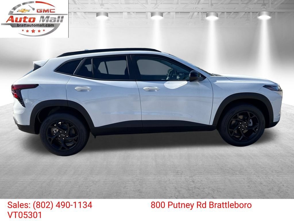 2026 Chevrolet Trax LT - Photo 6