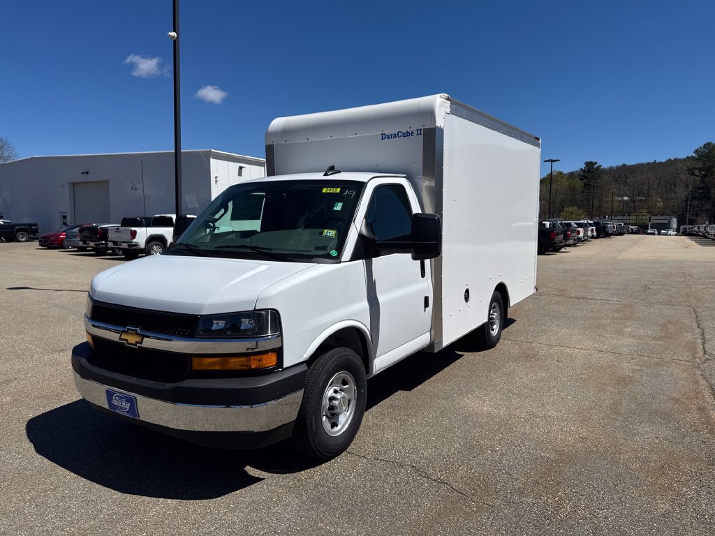 2026 Chevrolet Express Cutaway