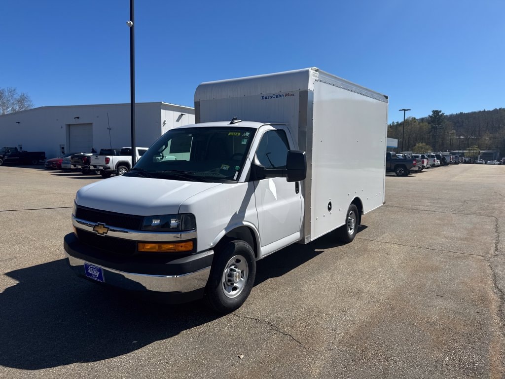 2026 Chevrolet Express Cutaway