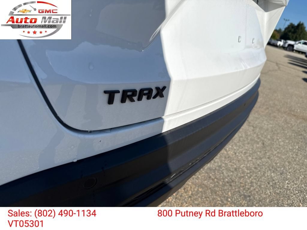 2026 Chevrolet Trax LT - Photo 10