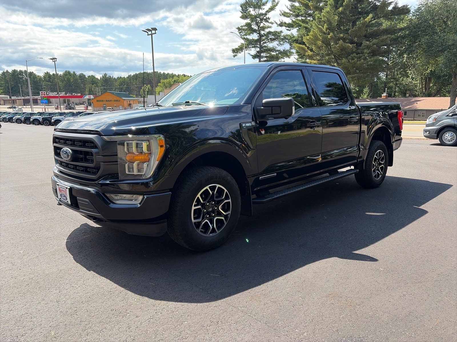 2023 Ford F-150 XLT - Photo 3