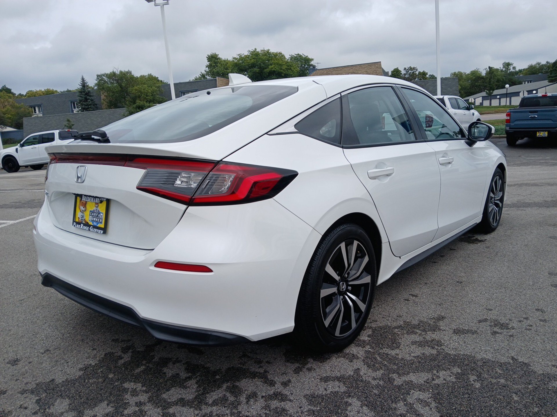 Used 2023 Honda Civic EX-L Hatchback