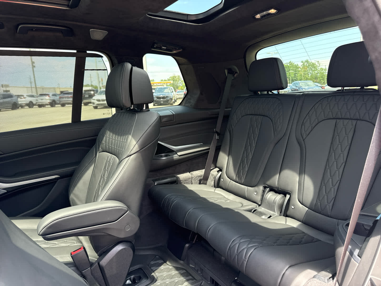 2026 BMW X7 M60i - Photo 22