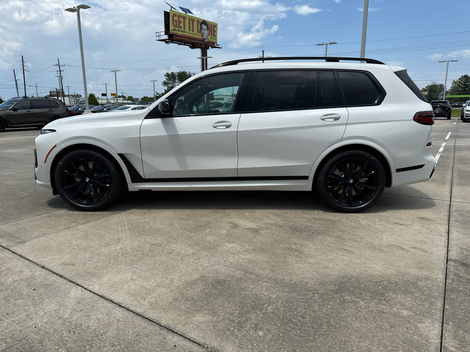 2026 BMW X7 M60i - Photo 8