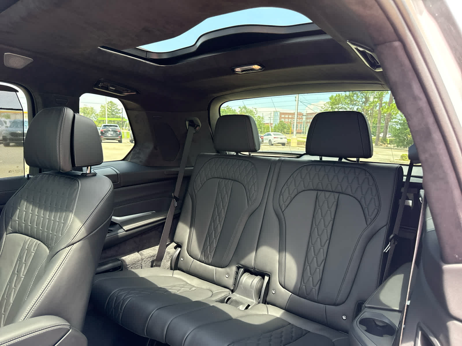 2026 BMW X7 M60i - Photo 26