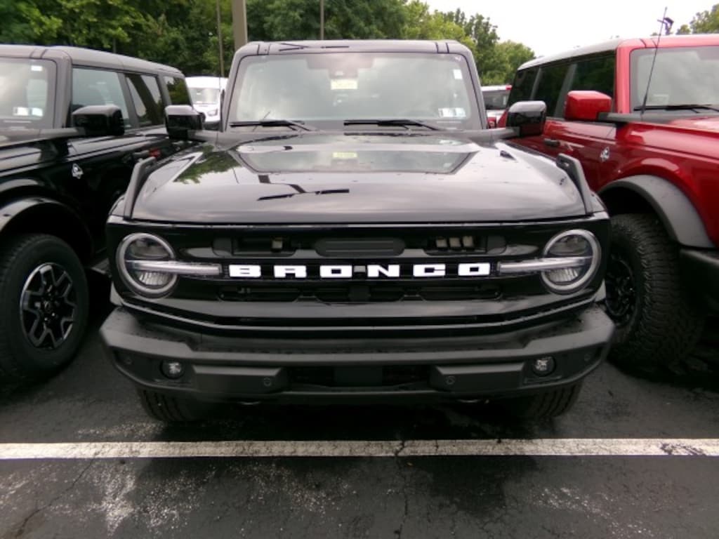 New 2026 Ford Bronco Outer Banks 4 Door 4x4 DEMONSTRATOR SUV