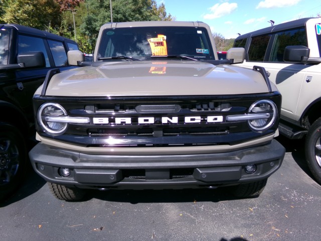 New 2026 Ford Bronco Outer Banks 4 Door 4x4 SUV