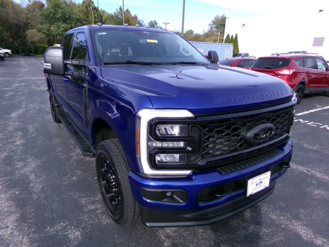 Used 2026 Ford F-250 XLT CrewCab 4x4 Pickup Truck
