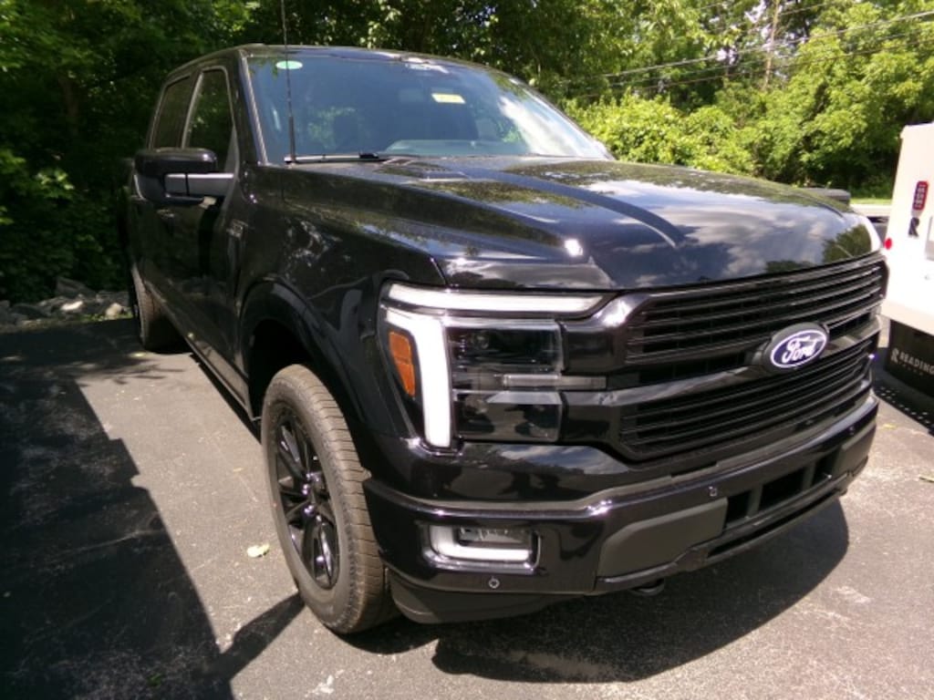 New 2026 Ford F-150 Platinum CrewCab 4x4 Truck SuperCrew Cab