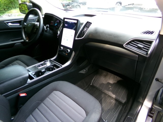 Photo 12
