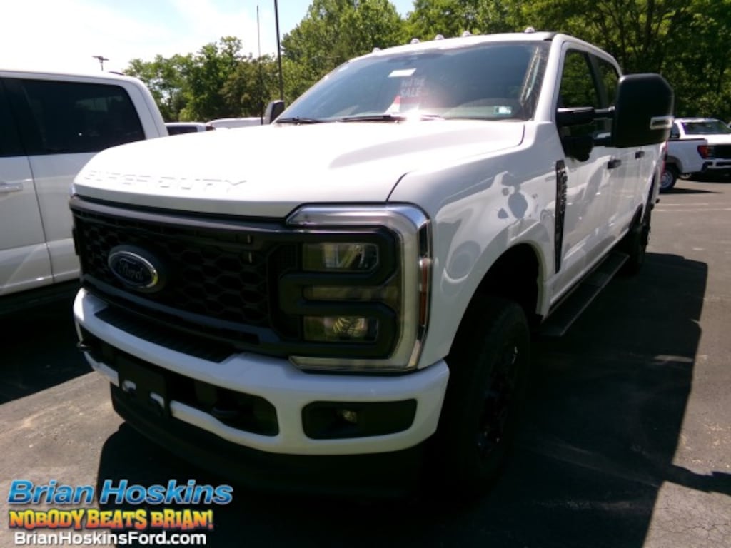 New 2026 Ford F-250 XL CrewCab 4x4 Truck Crew Cab