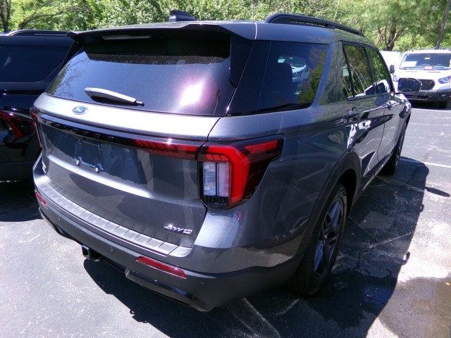 New 2026 Ford Explorer ST-Line 4WD DEMONSTRATOR SUV