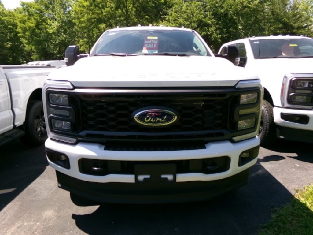 New 2026 Ford F-250 XL CrewCab 4x4 Truck Crew Cab