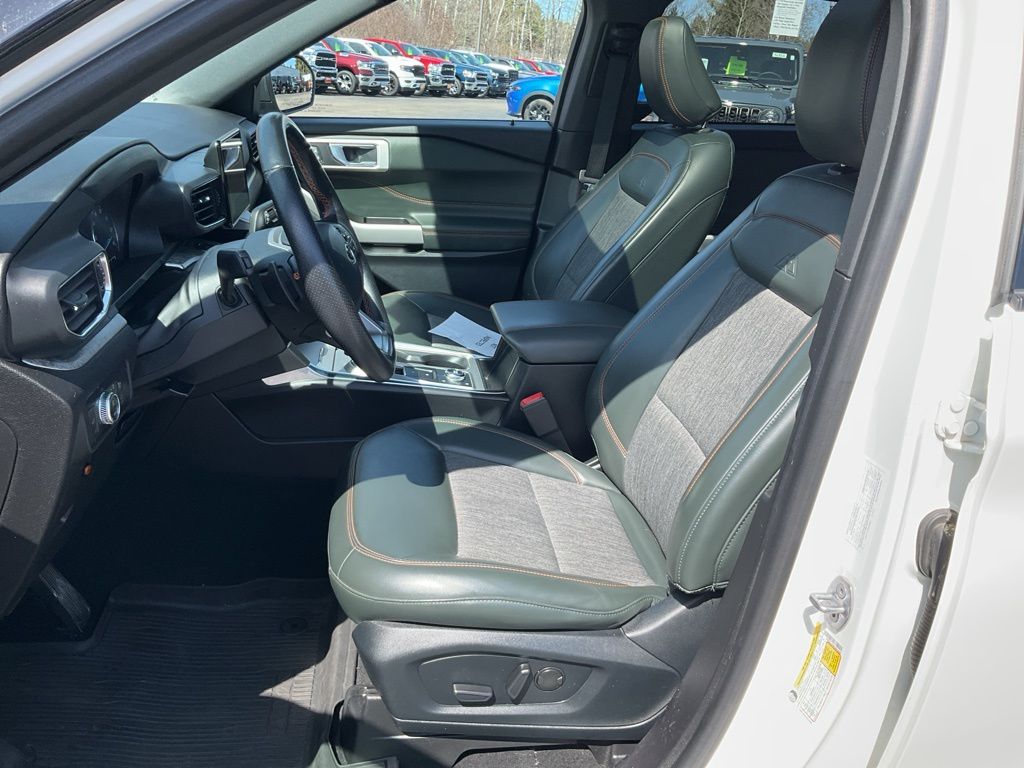 1FMSK8JH9NGB03000