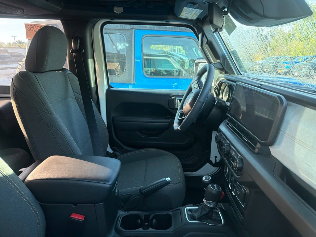 Used 2025 Jeep Wrangler Sport S SUV