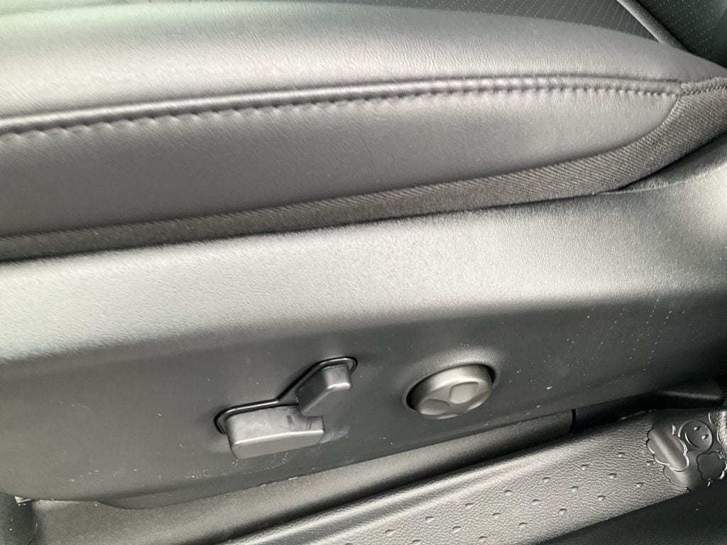 2026 Chrysler Pacifica Select - Photo 16