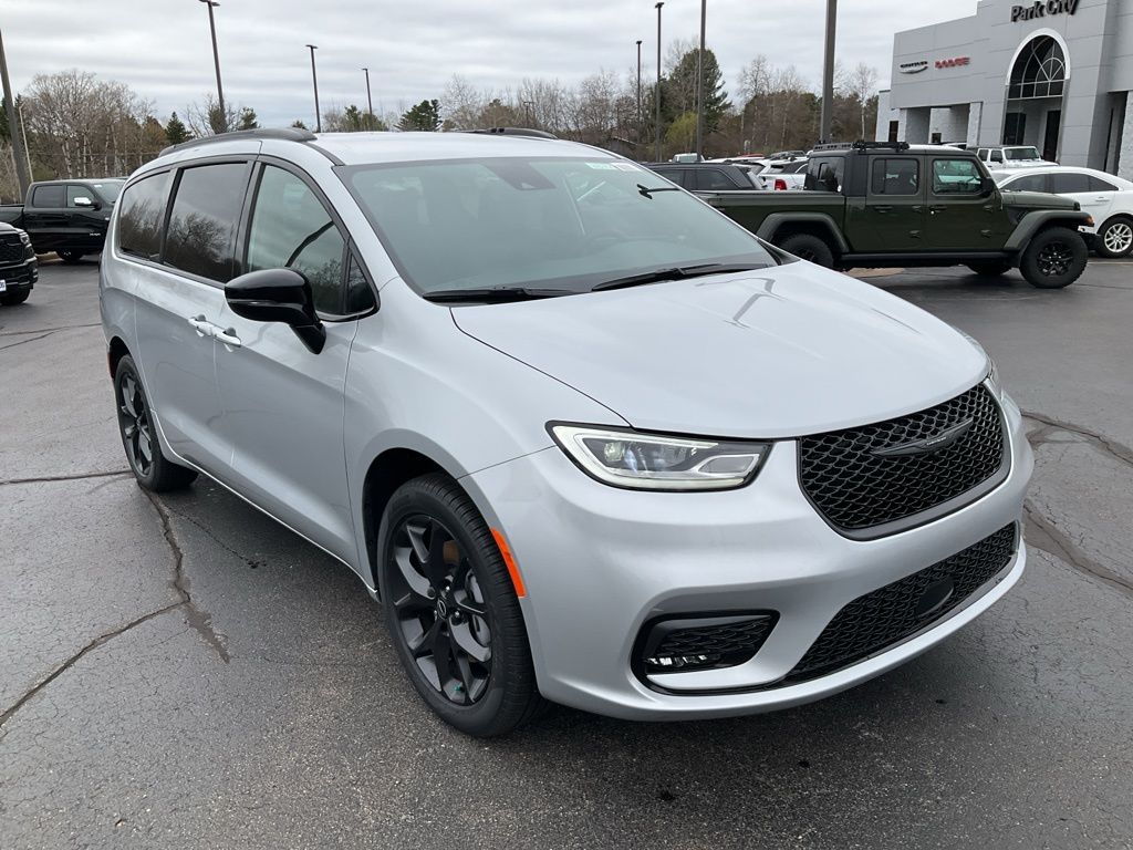2026 Chrysler Pacifica