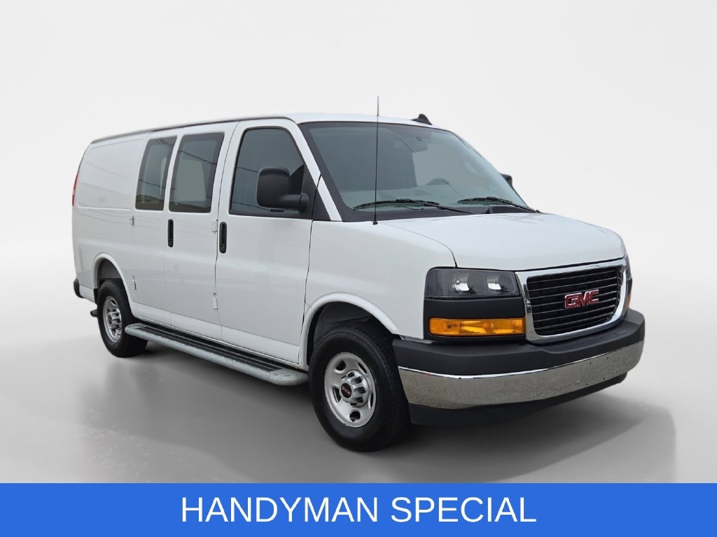 2025 GMC Savana Cargo