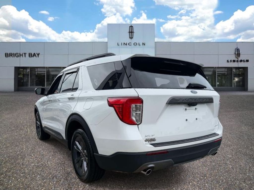 Used 2024 Ford Explorer XLT SUV