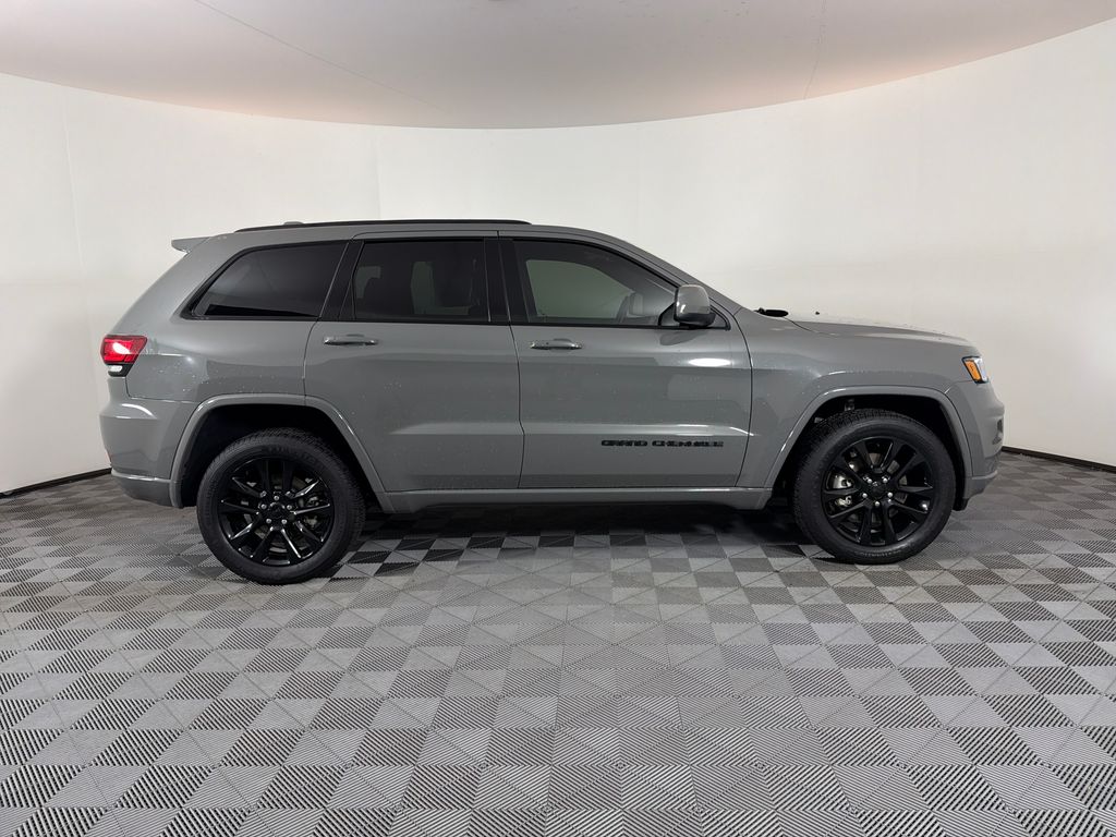 Used 2021 Jeep Grand Cherokee Laredo X SUV