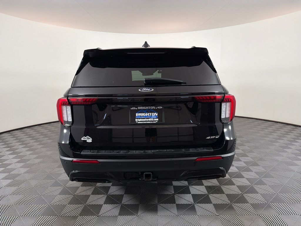 Used 2025 Ford Explorer ST-Line SUV