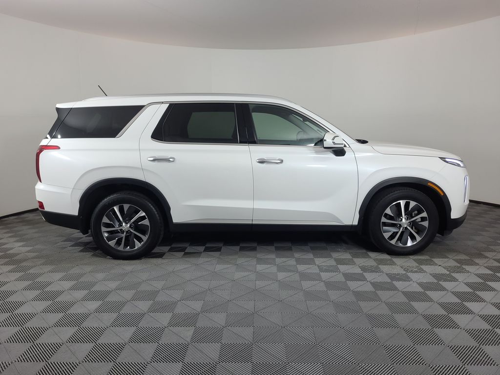 Used 2020 Hyundai Palisade SEL with VIN KM8R2DHE2LU165811 for sale in Brighton, CO