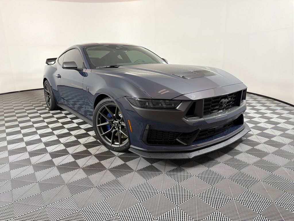 2026 Ford Mustang Dark Horse
