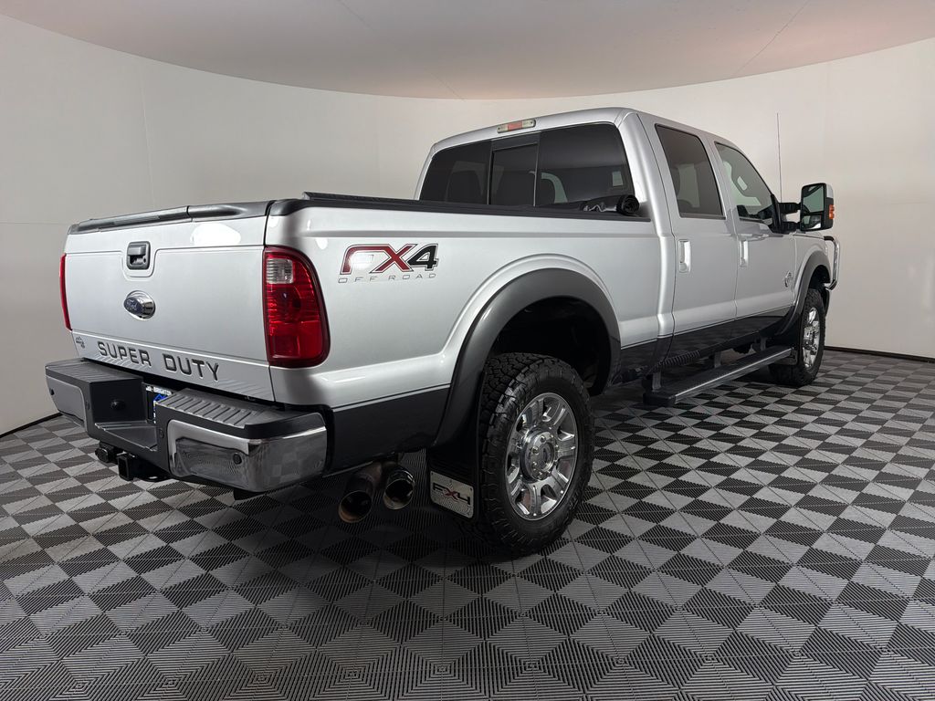 Used 2015 Ford F-350SD Lariat Truck Crew Cab
