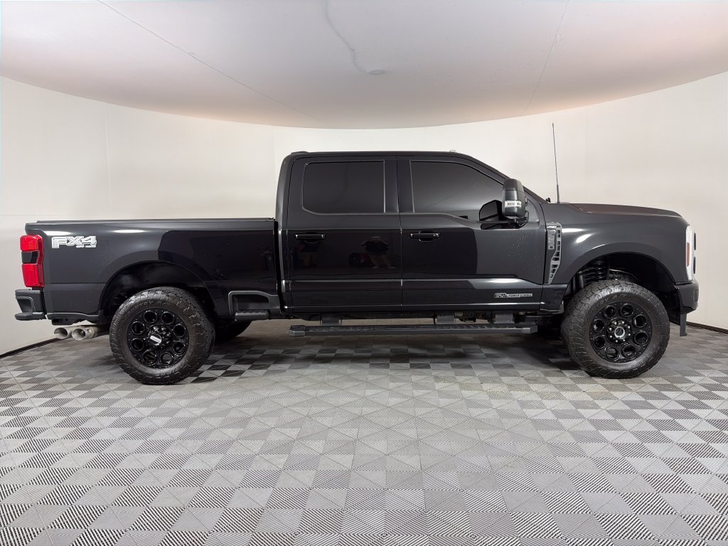 Used 2024 Ford F-250SD Lariat Truck Crew Cab