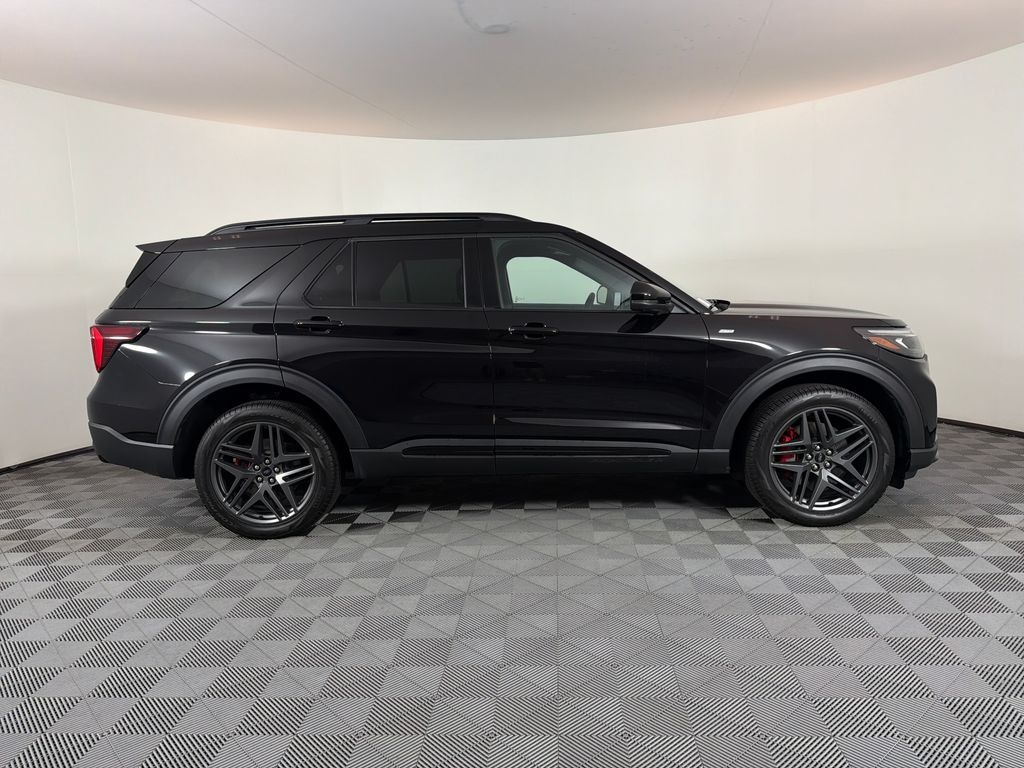 Used 2025 Ford Explorer ST-Line SUV