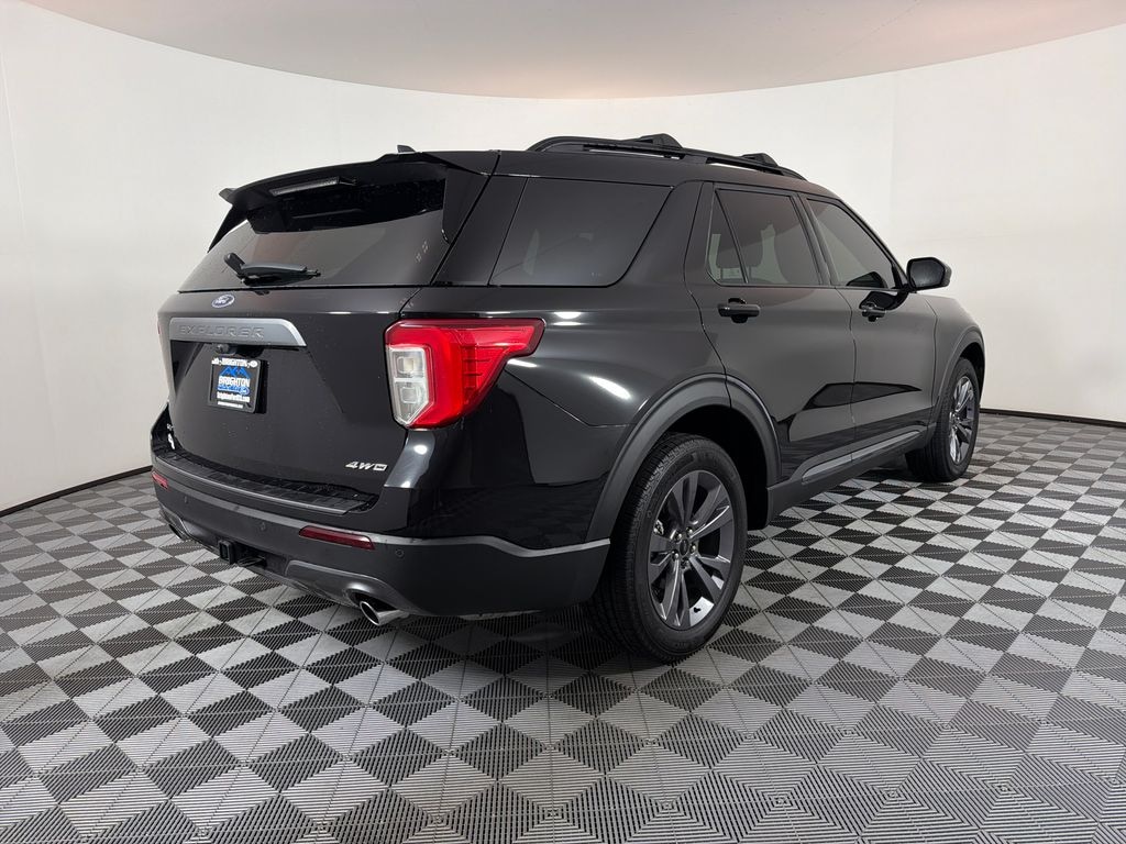 Used 2024 Ford Explorer XLT SUV