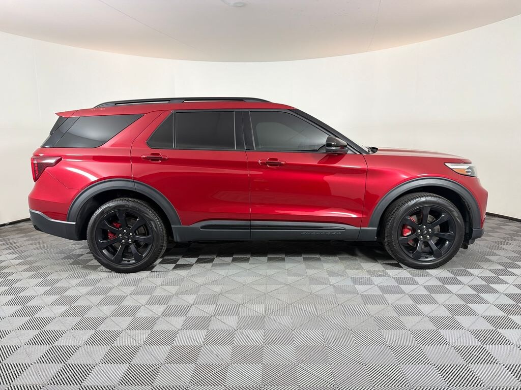 Used 2022 Ford Explorer ST SUV