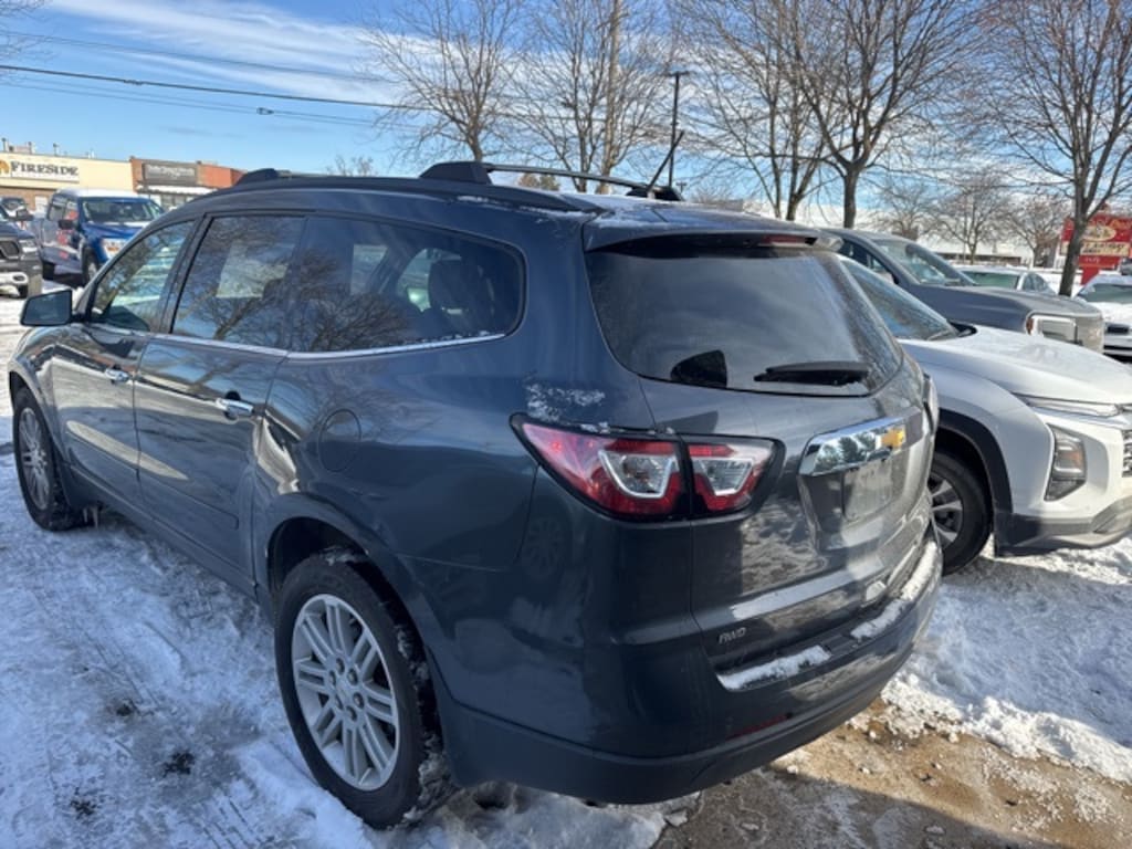 Used 2014 Chevrolet Traverse LT SUV