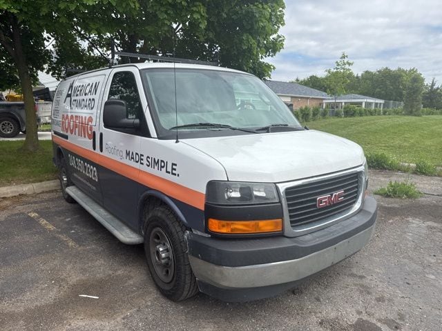 2017 GMC Savana Cargo