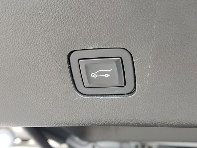 2018 Chevrolet Traverse 1LT - Photo 10