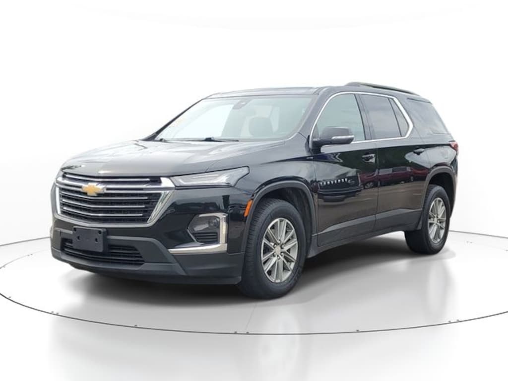 Used 2023 Chevrolet Traverse LT SUV