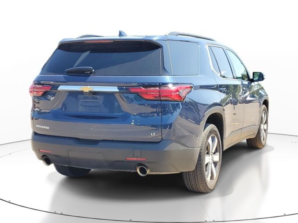 Used 2022 Chevrolet Traverse LT Leather SUV