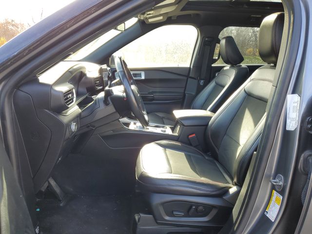 2022 Ford Explorer ST-LINE - Photo 13