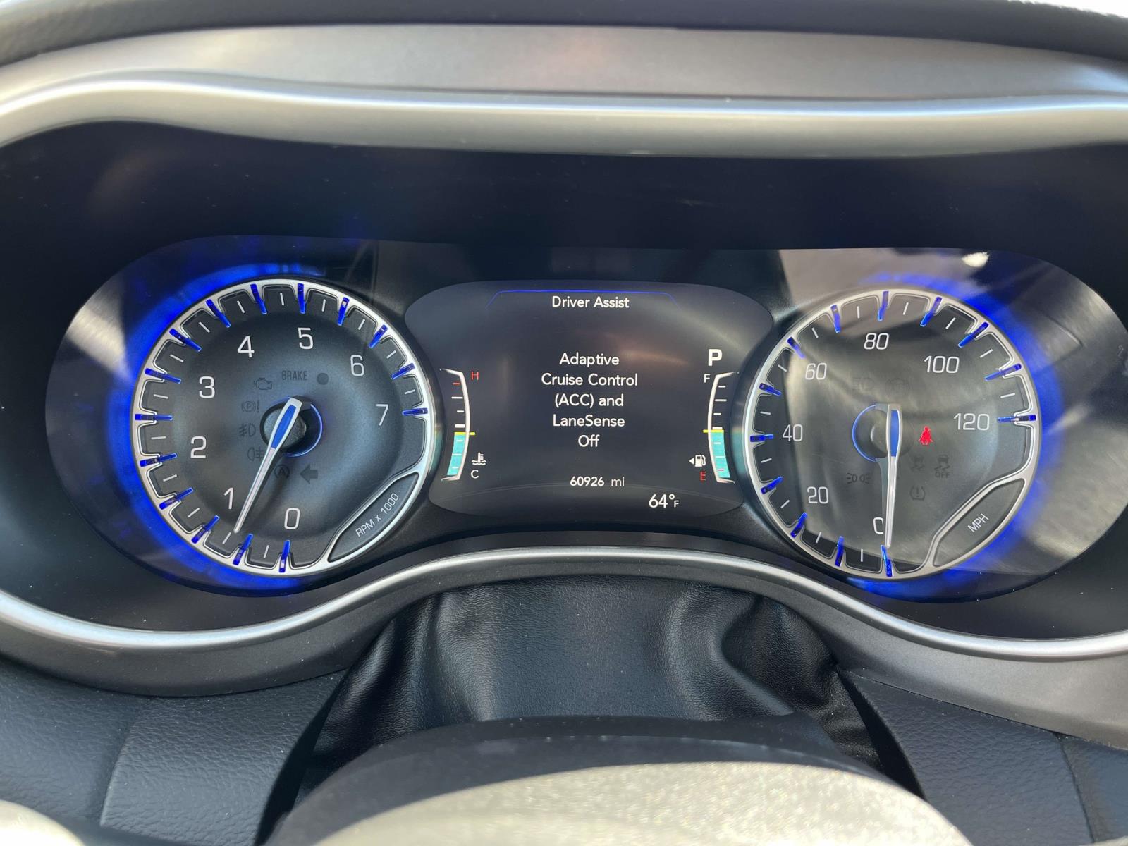 2023 Chrysler Pacifica Touring L - Photo 33
