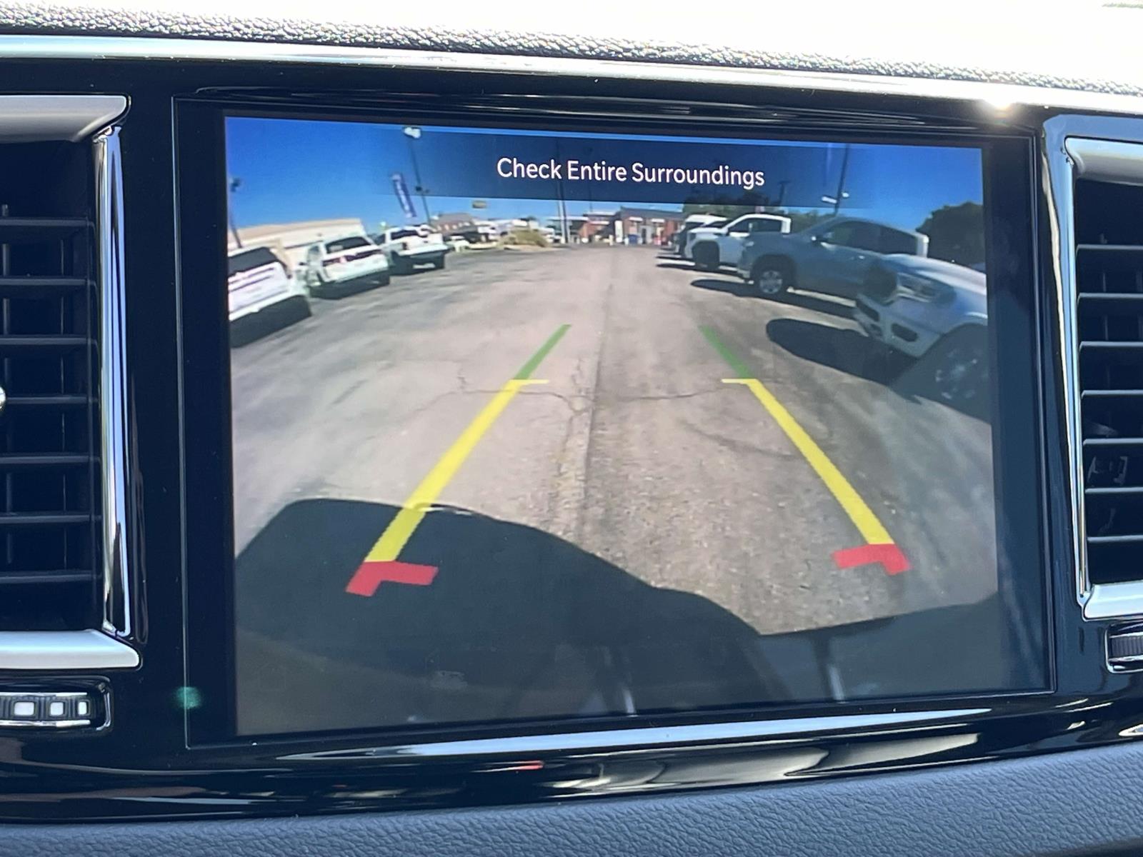 2023 Chrysler Pacifica Touring L - Photo 32