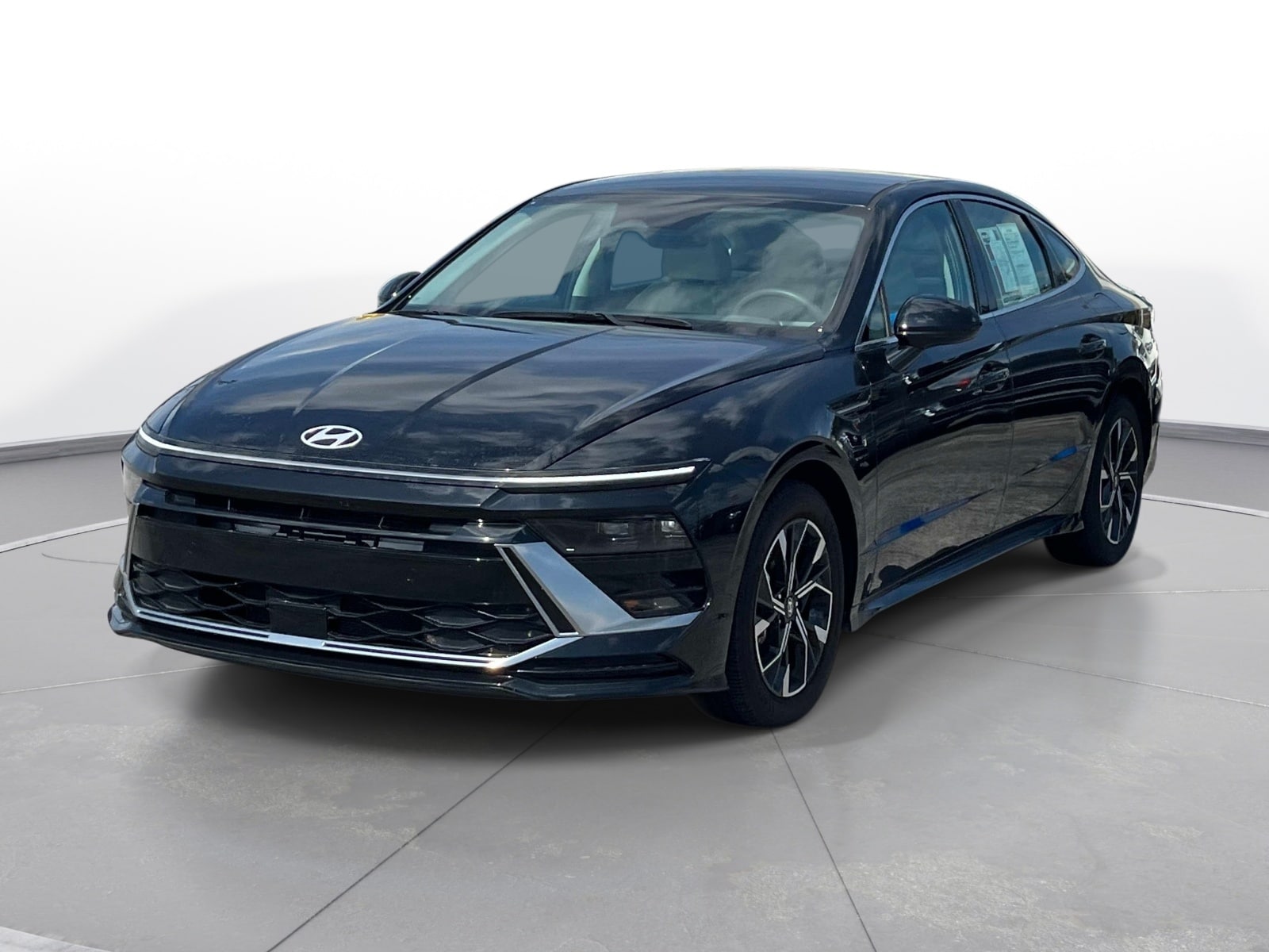 2025 Hyundai Sonata SEL - Photo 9