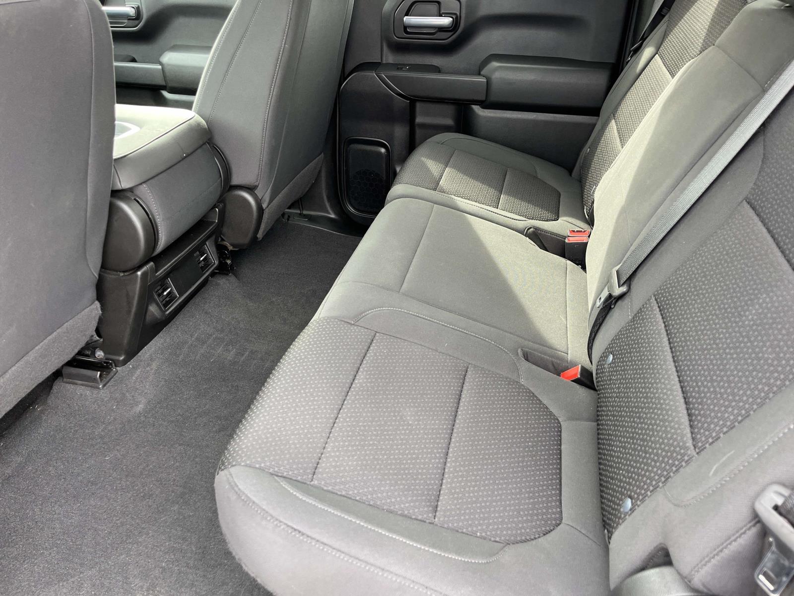 2021 Chevrolet Silverado 1500 Custom - Photo 19