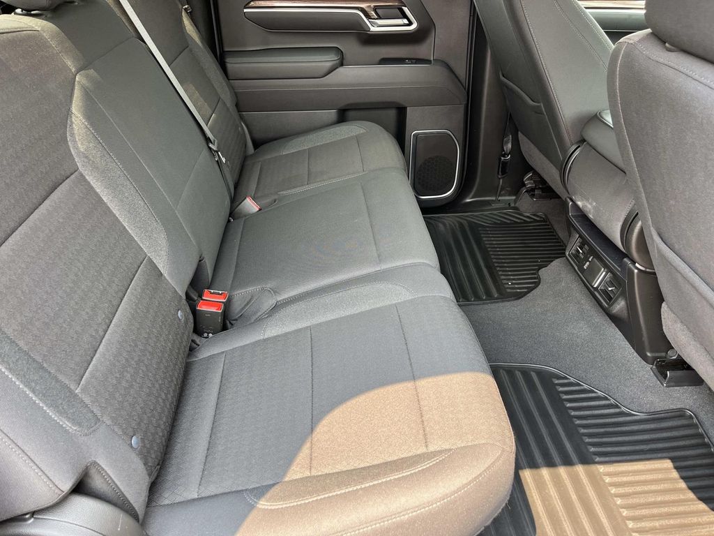 2026 Chevrolet Silverado 1500 LT - Photo 20