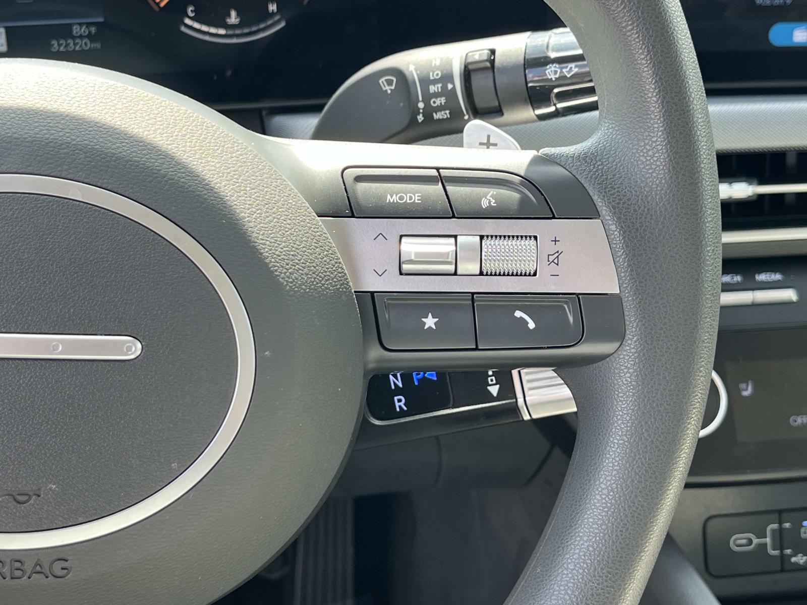 2025 Hyundai Sonata SEL - Photo 28
