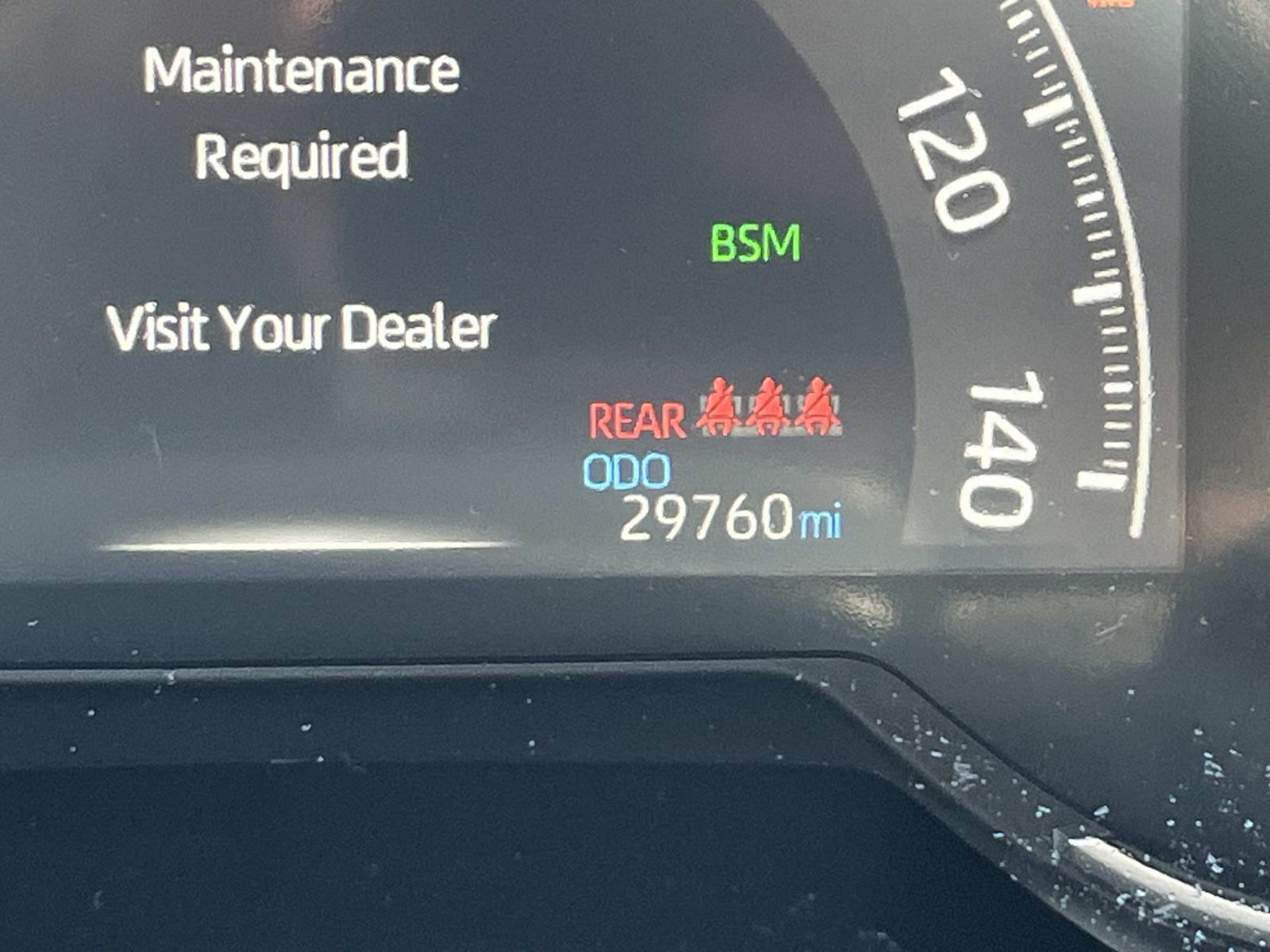 2024 Toyota RAV4 XLE - Photo 36