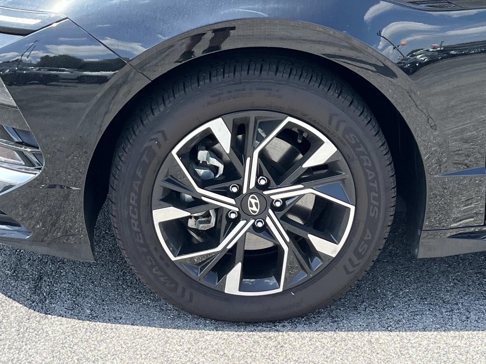 2025 Hyundai Sonata SEL - Photo 12