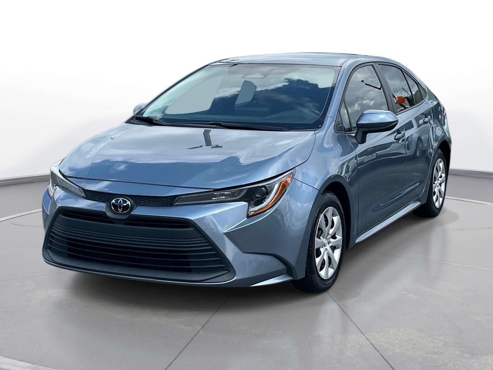 2024 Toyota Corolla LE - Photo 9
